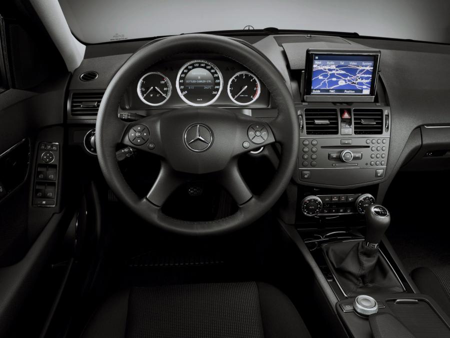 Mercedes-Benz C-Class Estate 2007 года  (фото 131 из 237)